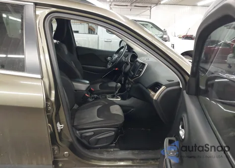 2014 Jeep Cherokee Latitude z USA, uszkodzony, nr VIN 1C4PJLCB4EW261694